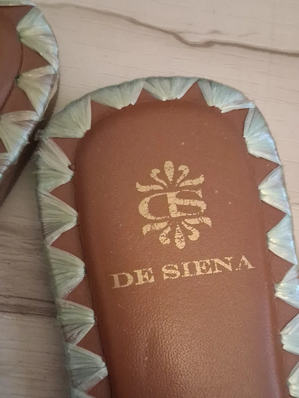 De Siena beaded slides